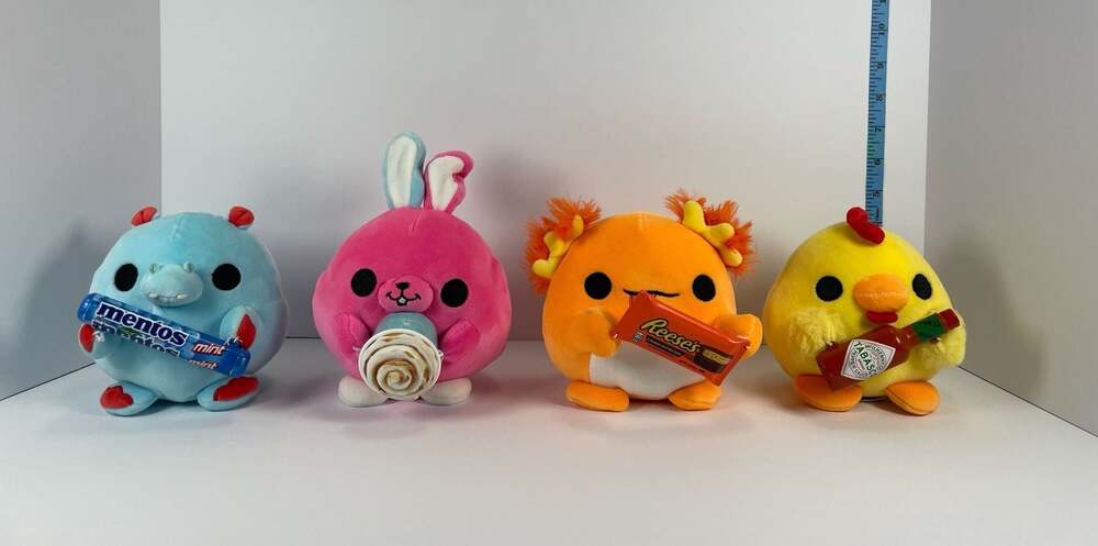 Zuru Snackles Series 1 Assorted Plush Bundle (4-Piece Set)